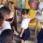 agua potable en las escuelas